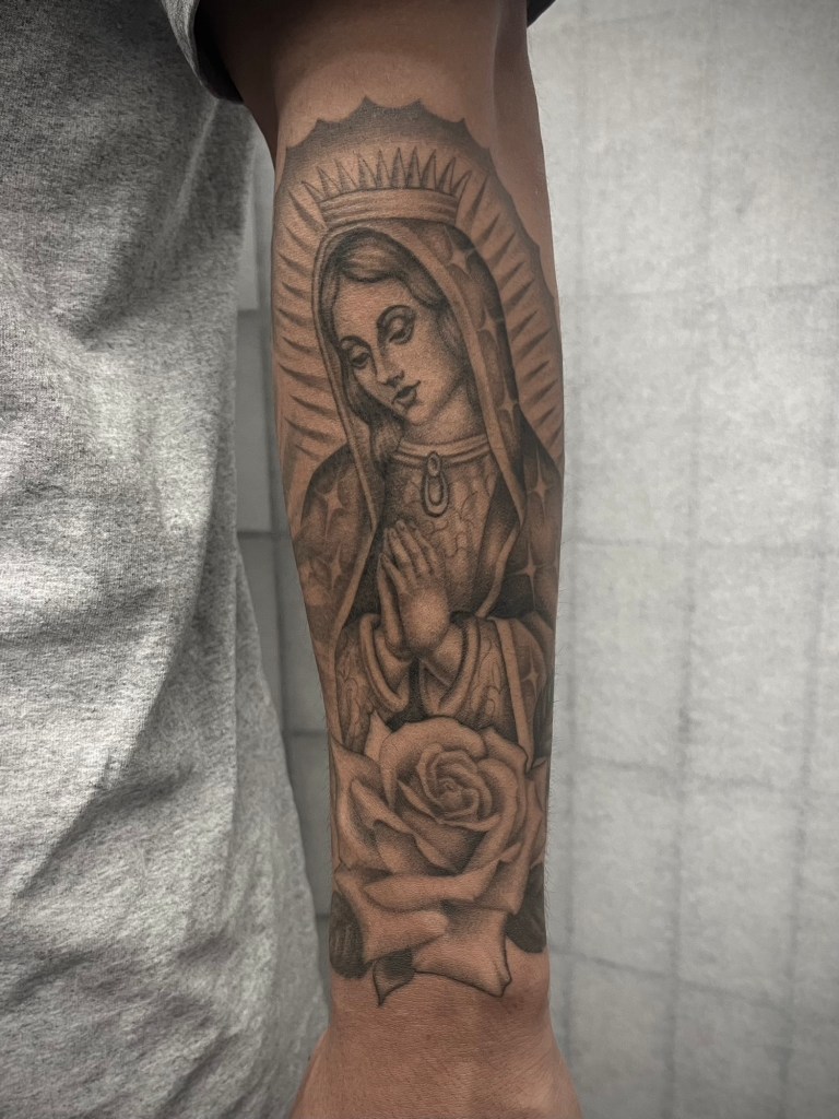 mother-mary-guadalupe-rose-tattoo